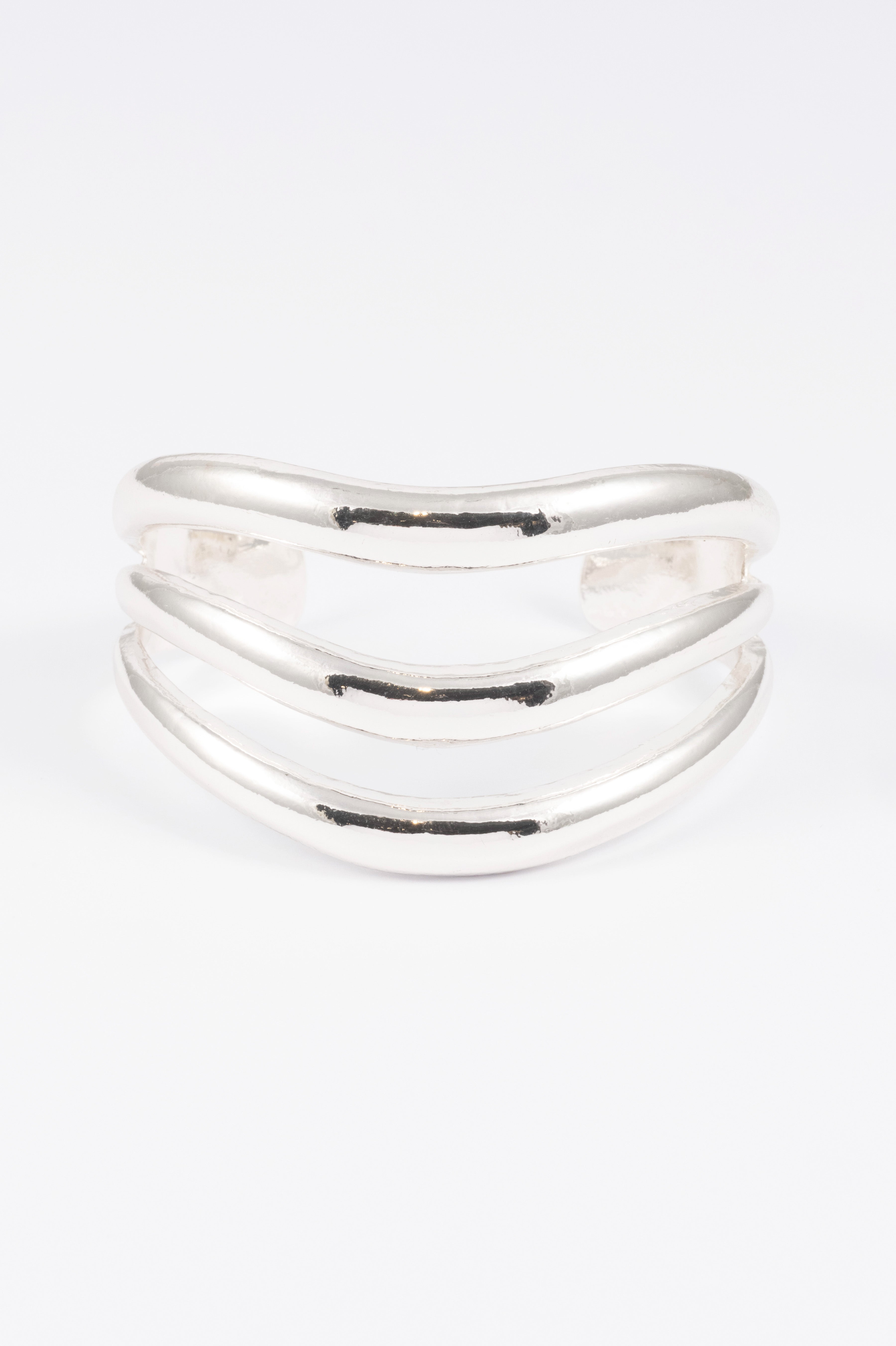 SILVER POLISHED OPEN WAVE CUFF WRISTWEAR