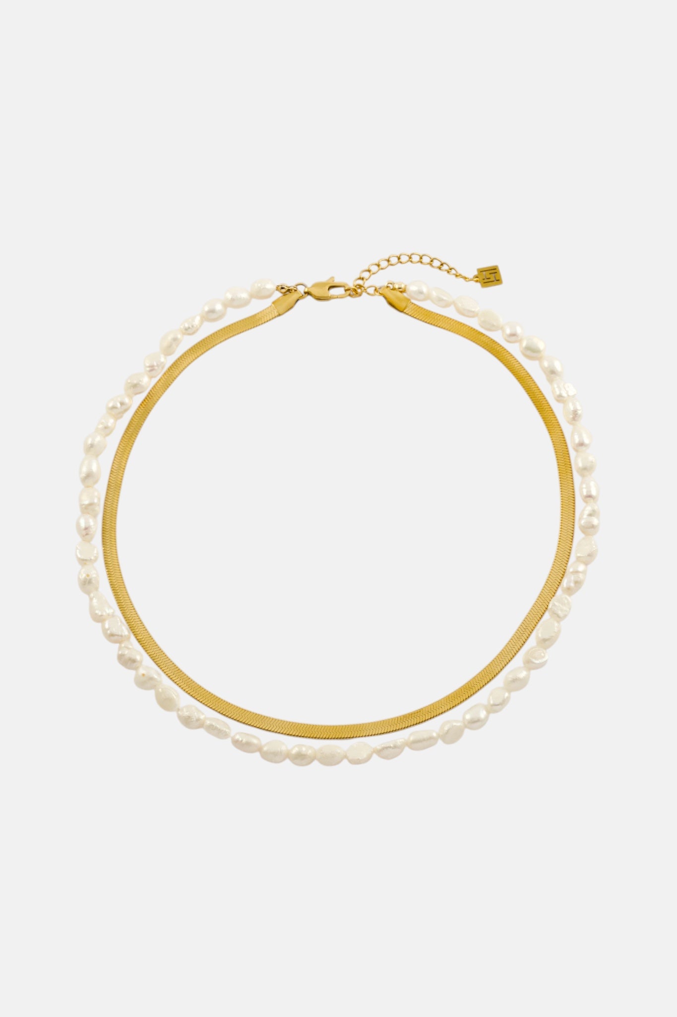 WATERPROOF GOLD SNAKE AND PEARL STRAND NECKLACE