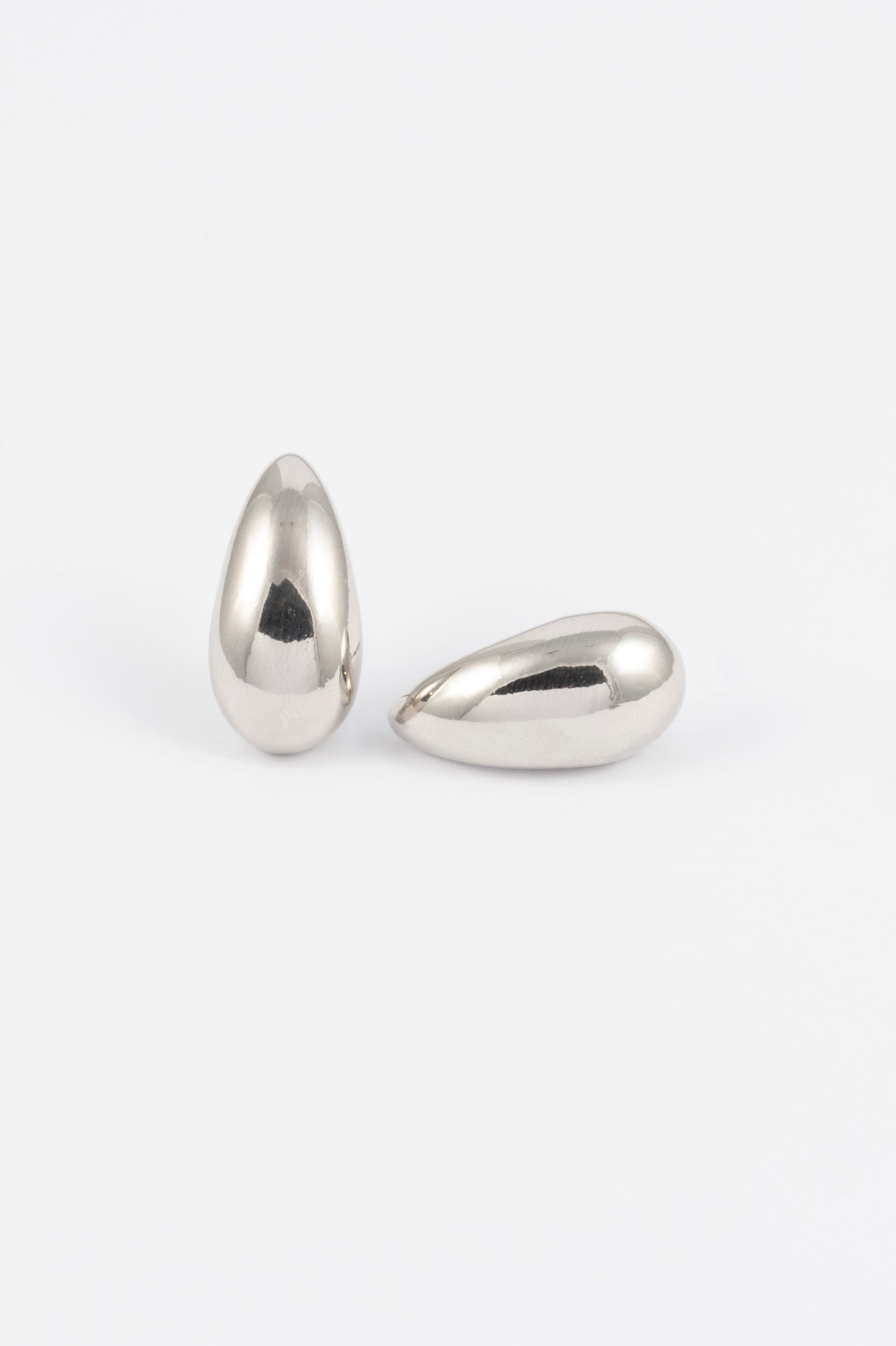 SILVER POLISHED UPSIDE DOWN DROPLET STUD EARRING