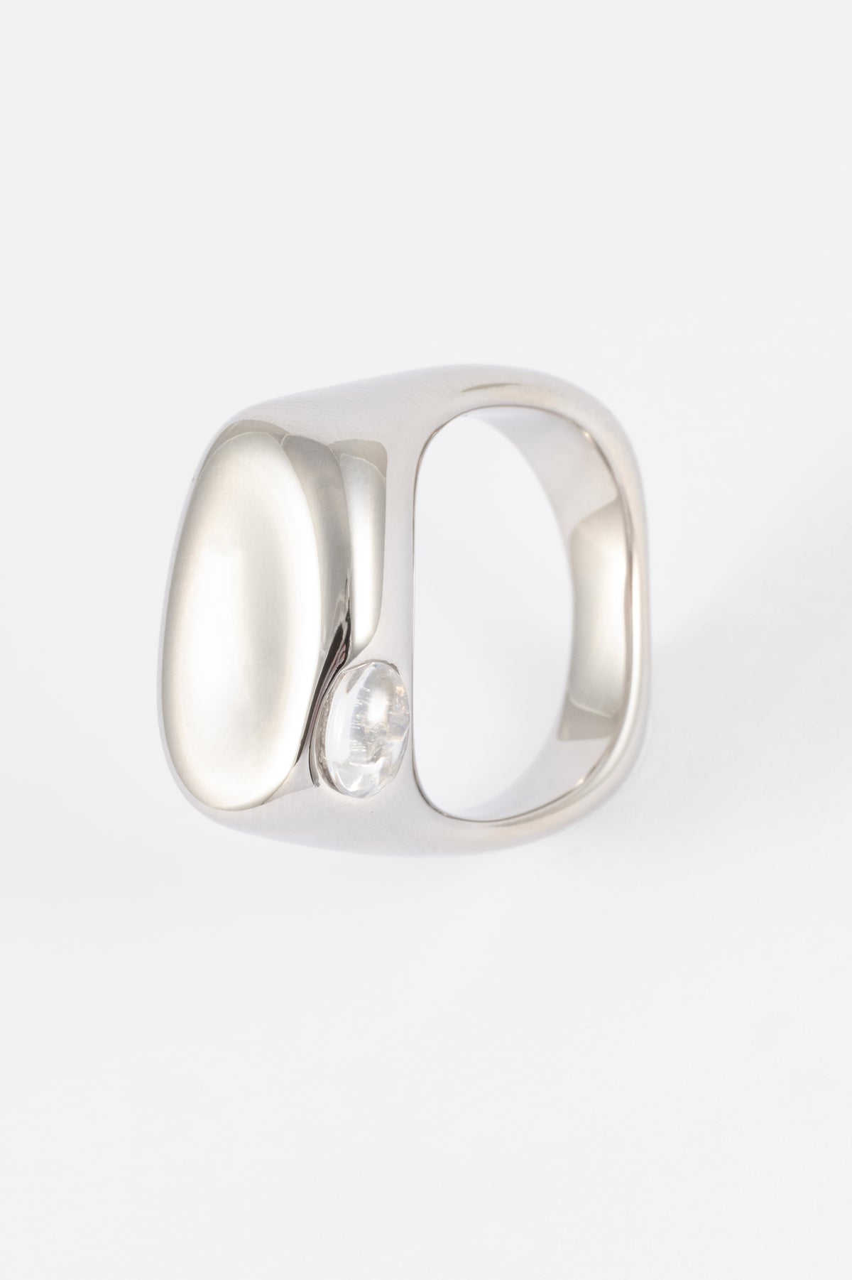 WATERPROOF SILVER CZ SIGNET RING